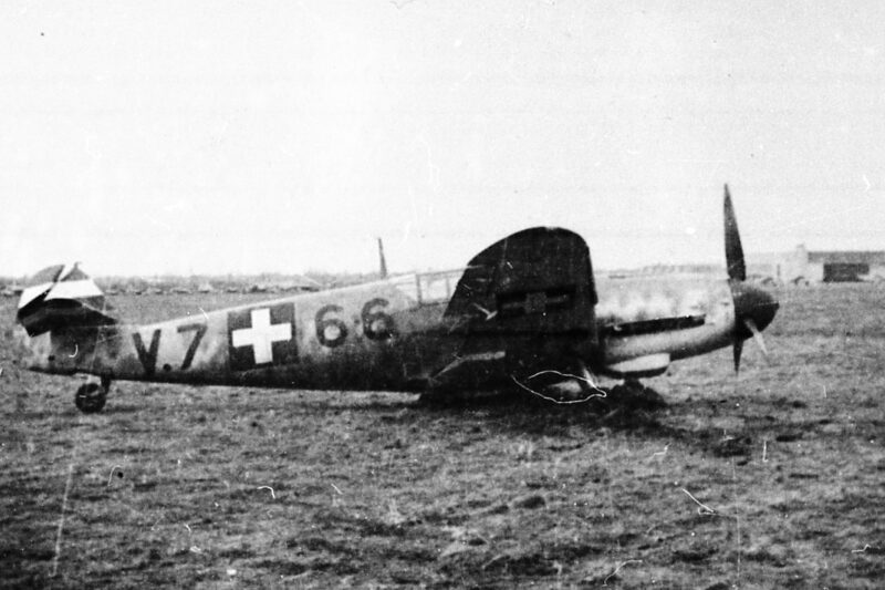 Felbecsülhetetlen történelmi emlék megmentése kezdődik! Magyar gyártású Messerschmitt típusú vadászrepülőgép roncsot fognak kiemelni a Balatonból, amivel a szövetségesek ellen harcoltunk!
