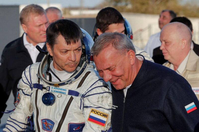 Türkmén-orosz űrhajósé az új világrekord! ( űrrepülések összesített időtartama )